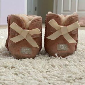 UGG baby shoes size 4/5